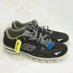 NWT New Sketchers Go Walk Flash Running Walking Shoes Size 13